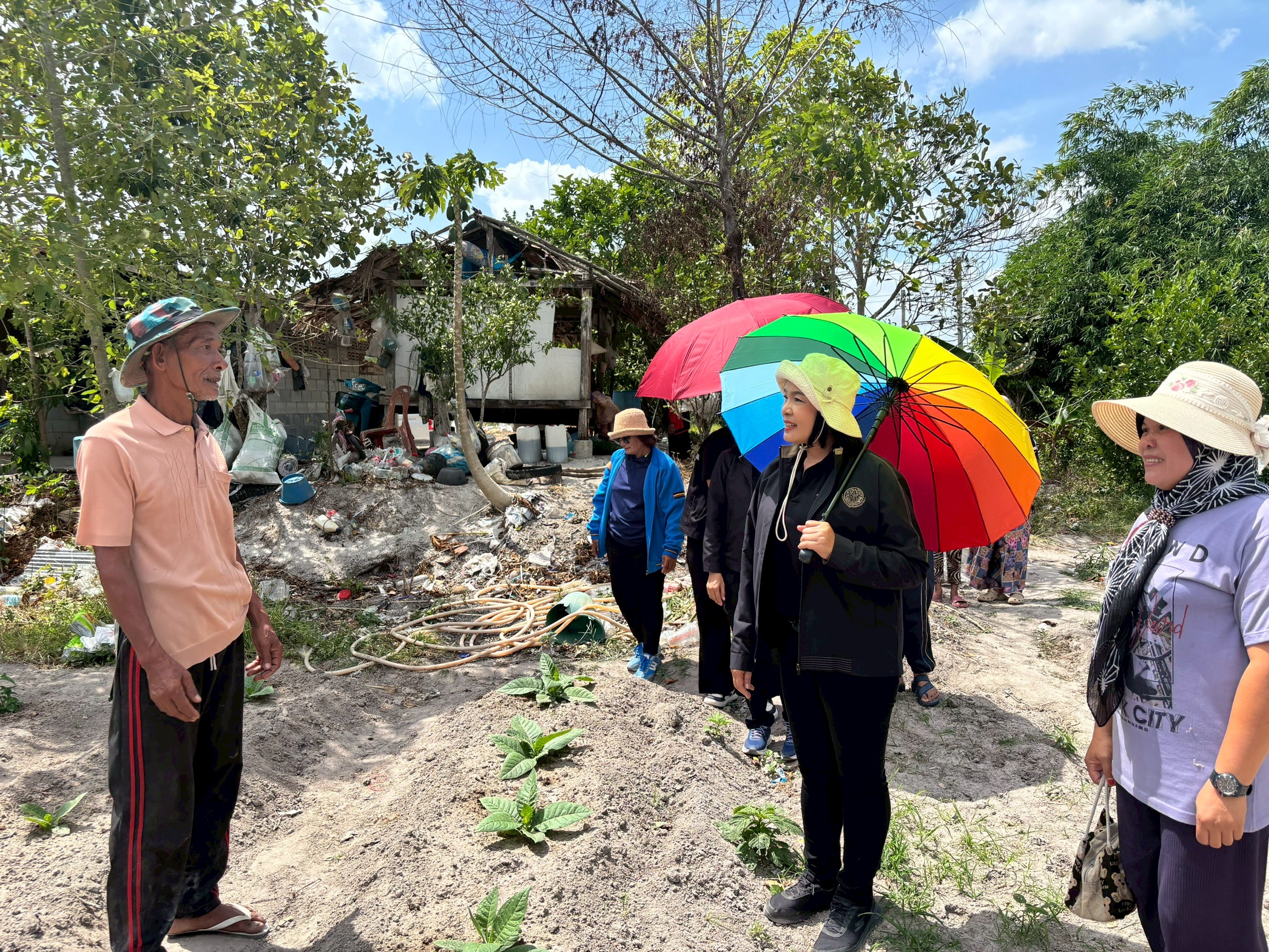 title - ผู้ตรวจราชการ ส.ป.ก. ลงพื้นที่ตรวจราชการ โครงการจัดที่ดินให้ชุมชนตามนโยบายรัฐบาล (คทช.) จังหวัดสงขลา